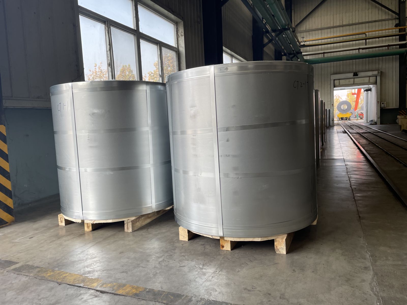 Zinc-aluminum-magnesium coated steel coil